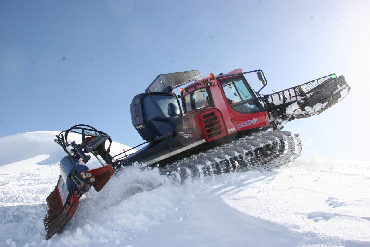 Pistenraupen fahren Pistenraupen fahren