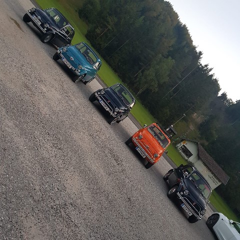 Buchen Sie eine geführte Tour mit unseren Fiat 500 Oldtimern