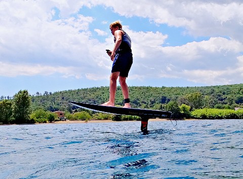 Hydro Foilboard - der Sport für die ganze Familie