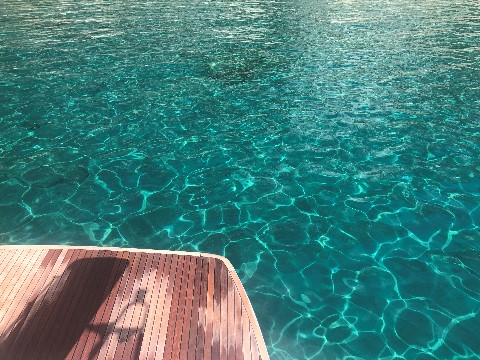 1 Day Trips on a Yacht in small groups