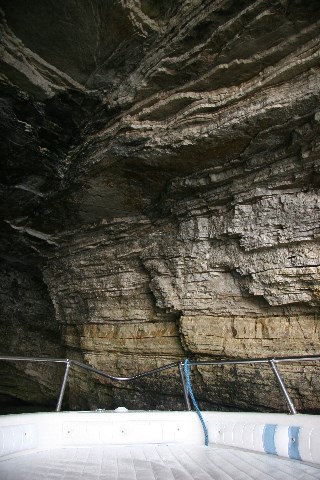 Geschafft, wir sind in der Grotte! Geschafft, wir sind in der Grotte!